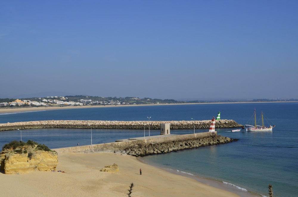 Wyjście z portu w Lagos